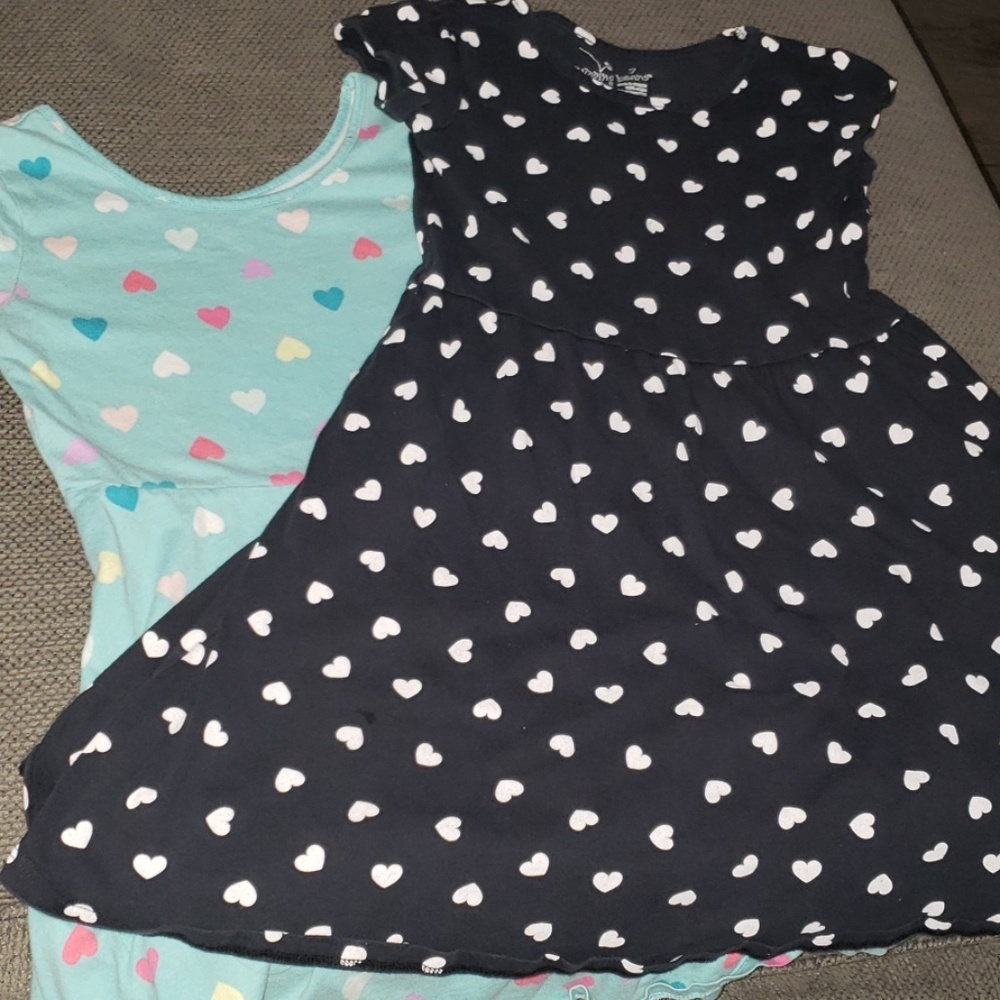 2 short sleeve heart dresses